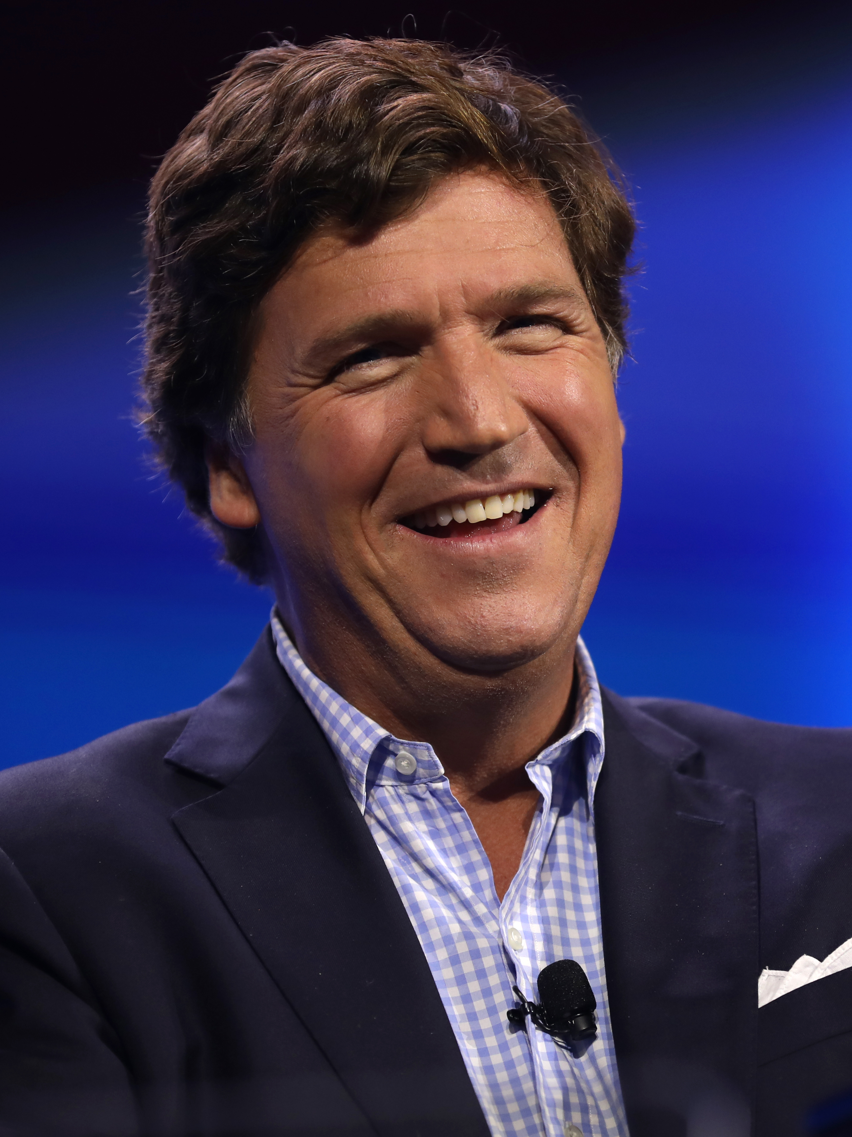 Tucker_Carlson_(53067283901)_(cropped)